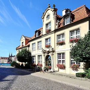 Podewils Old Town Отель Гданьск